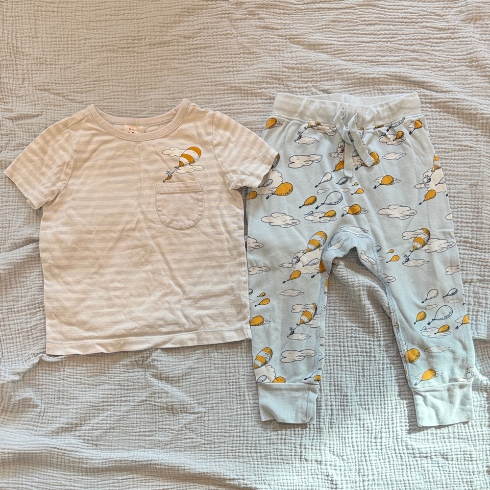 Dr. Seuss Pajamas Set